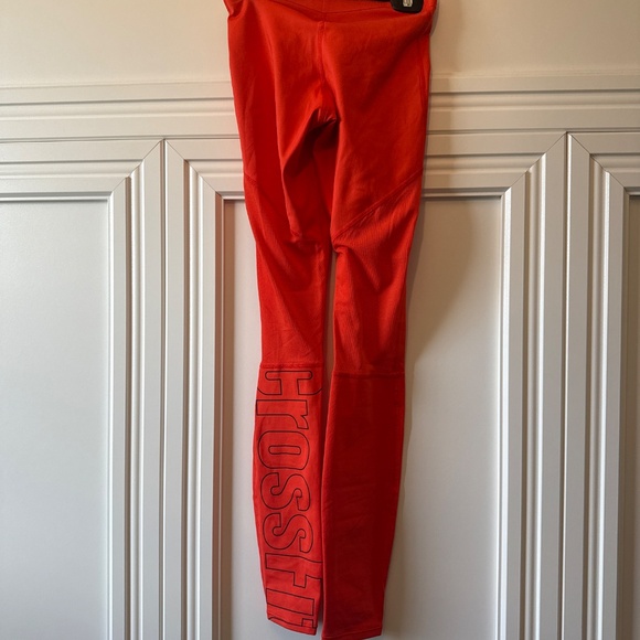 Women’s Reebok Crossfit Engineered Compression Workout leggings size XS - Picture 2 of 3